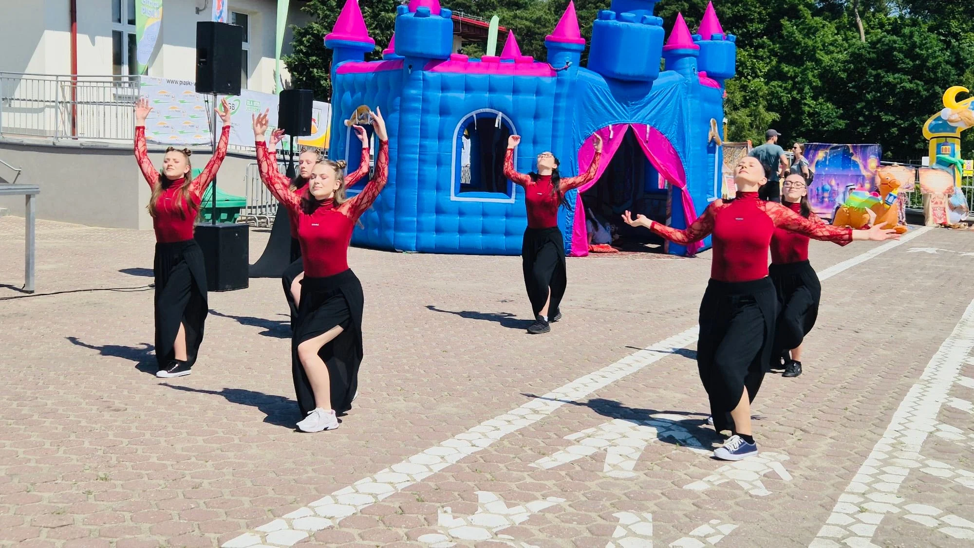 Pan Ząbek zagości w Piaskach z wielką gwiazdorską oprawą — zdjęcie 19