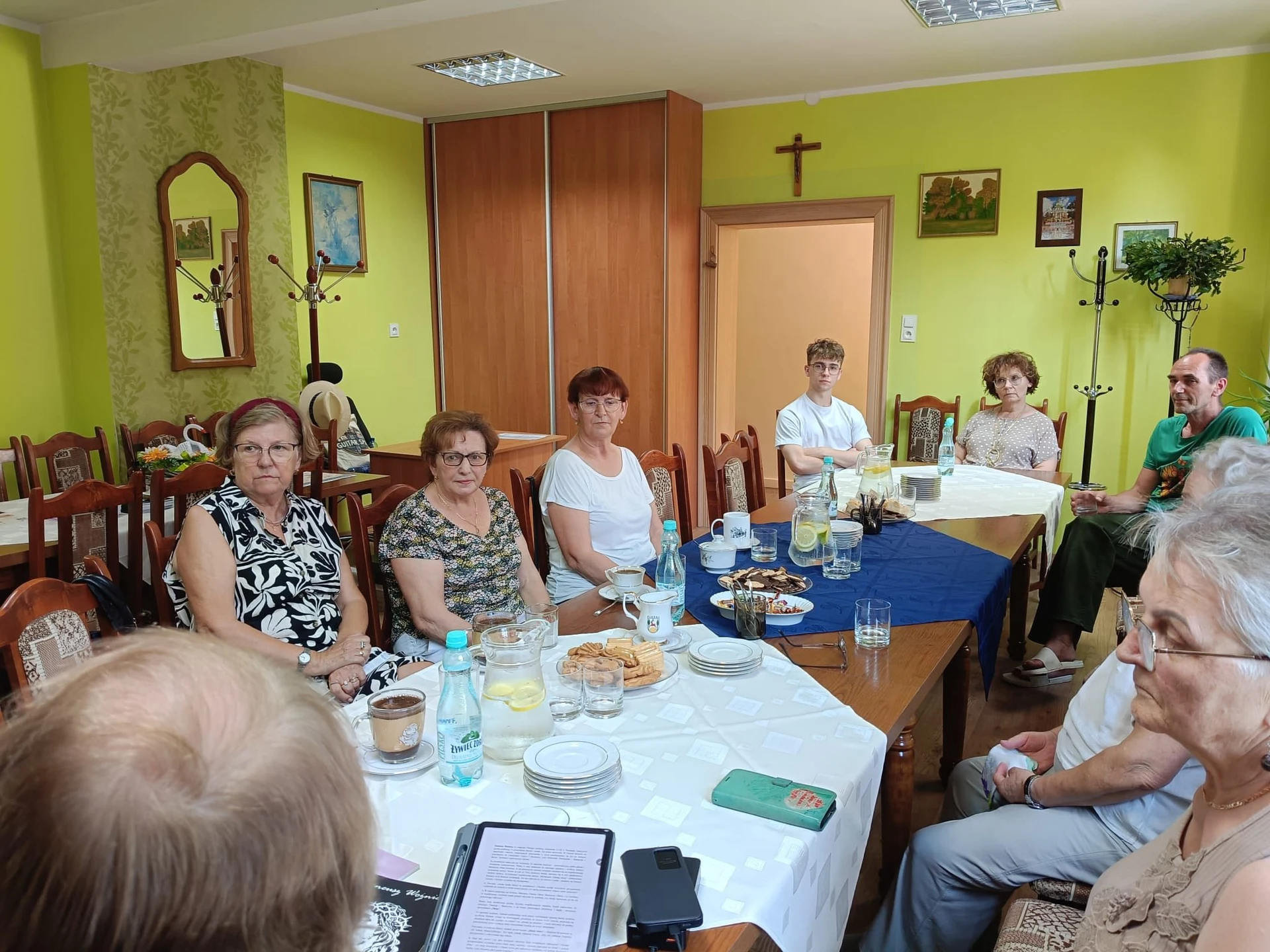 Spotkanie autorskie z poetą Ireneuszem Woźnicą w Piaskach — zdjęcie 10
