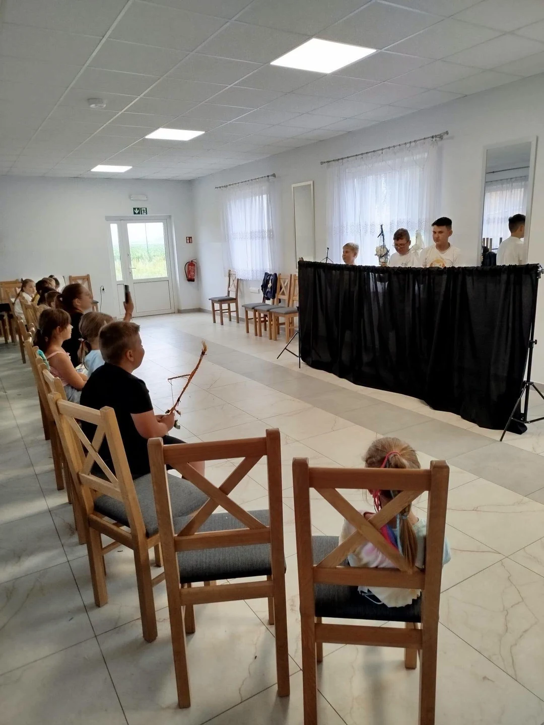 Duśkowe animacje i patykowy teatrzyk w Strzelcach Małych — zdjęcie 21