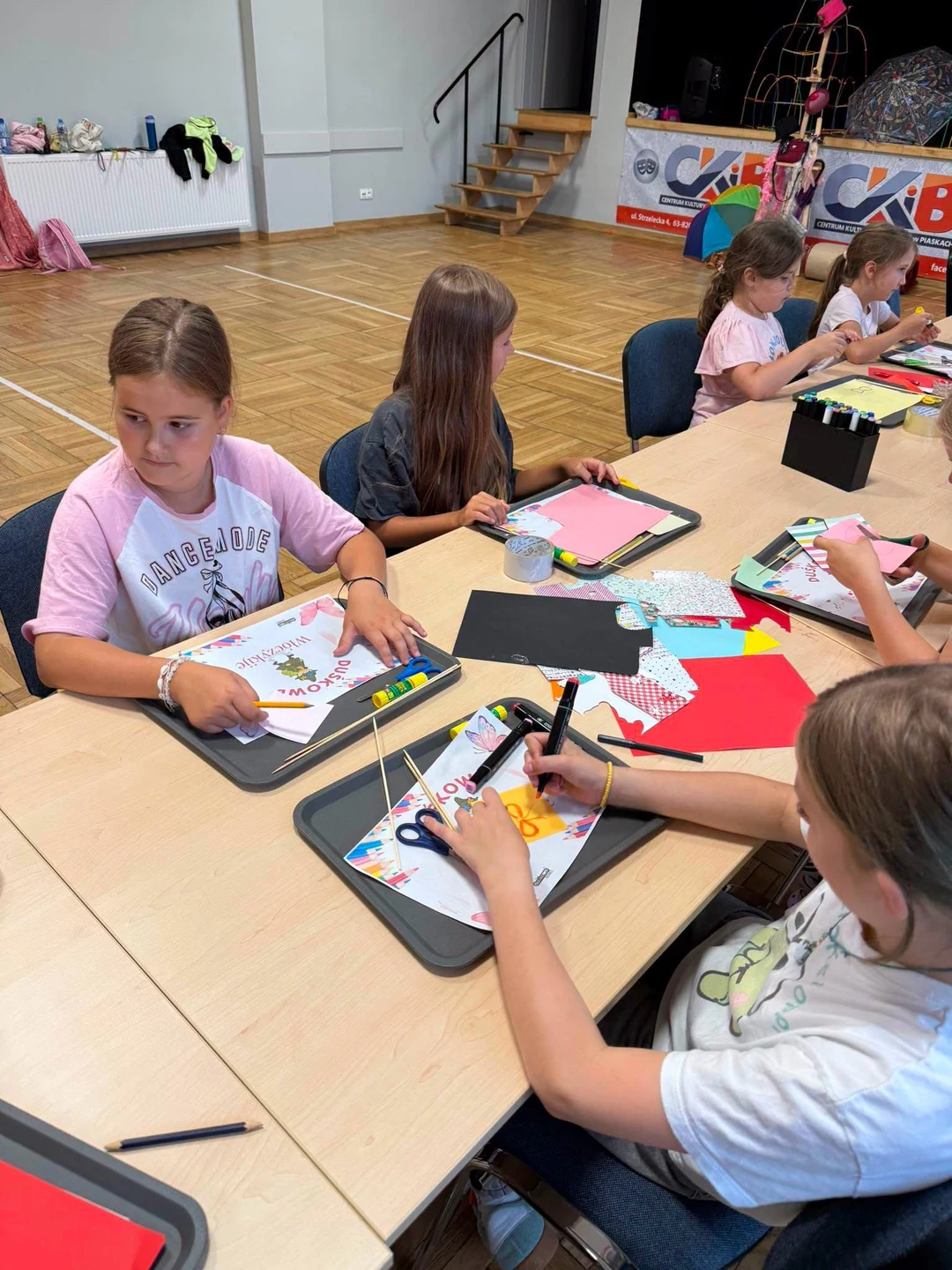 Francja Elegancja w Centrum Kultury i Bibliotece w Piaskach — zdjęcie 15