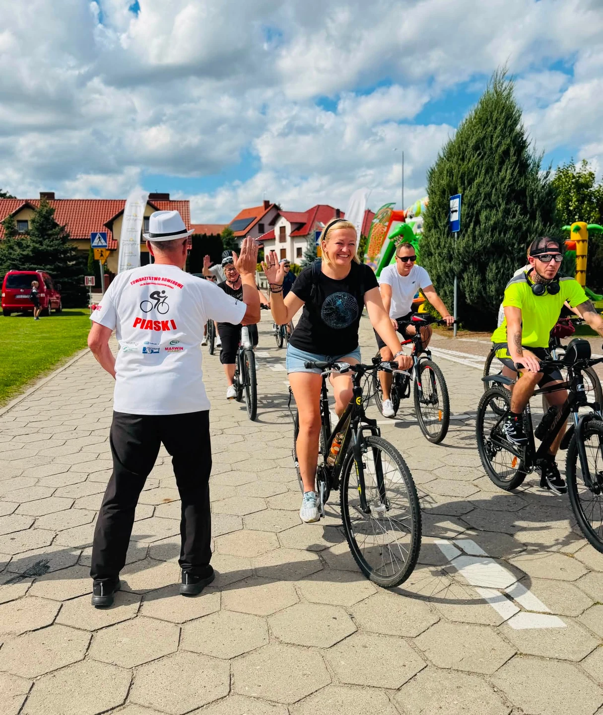 Stacja Książka zaprasza do CKiB w Piaskach — zdjęcie 19