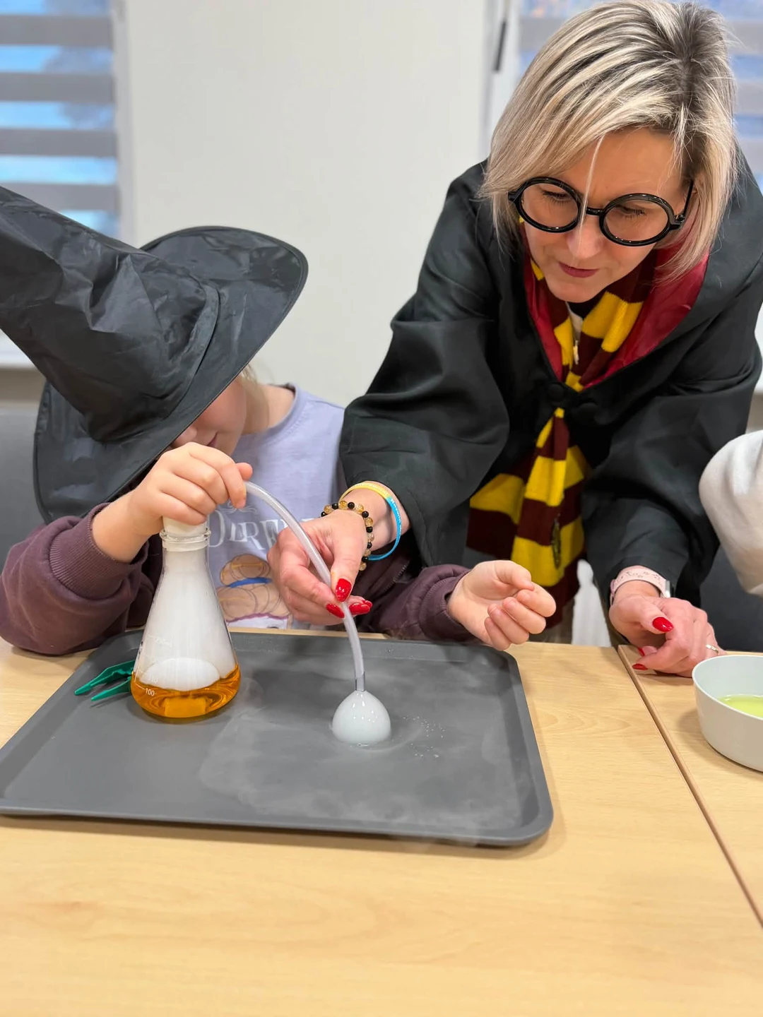 Noc Bibliotek w Piaskach: magiczny Hogwarts podbił serca uczestników — zdjęcie 52